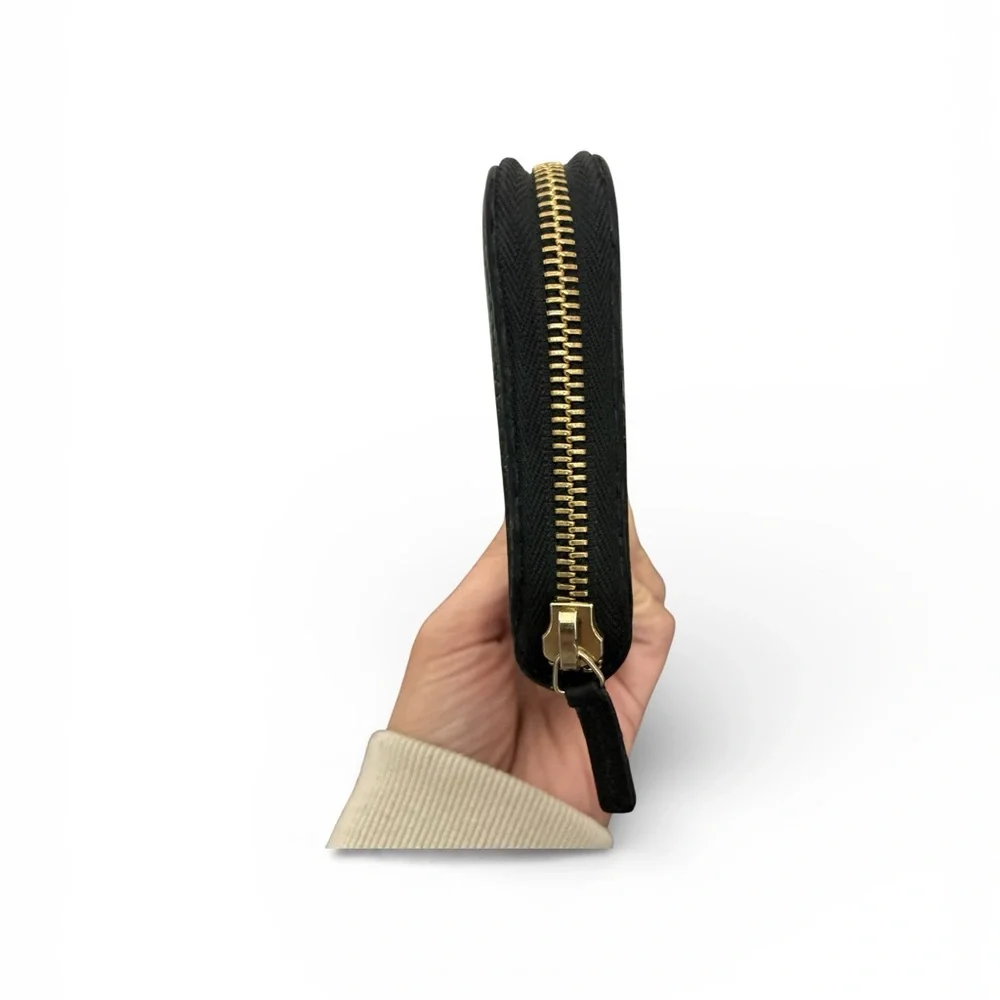 Gucci Black Pebbled Leather Zip Wallet with Gold Logo